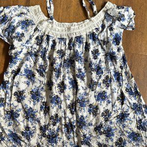 Top Floral Shirt Size 3